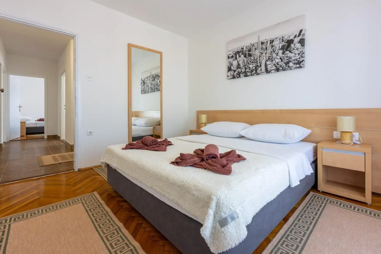 Apartment Apartman Gabi Crikvenica